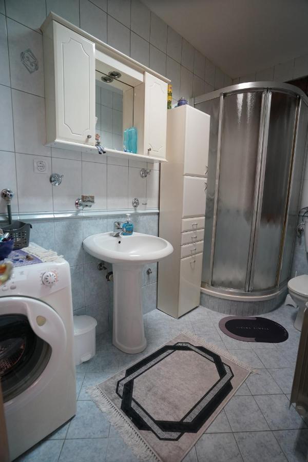 Rajana , Beograd - Hram Svetog Save Apartman Kültér fotó