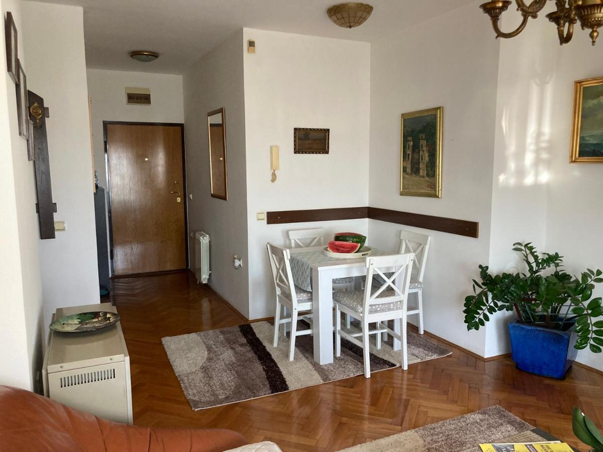 Rajana , Beograd - Hram Svetog Save Apartman Kültér fotó